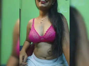Bongacams Nude Webcam of sweet-kaniika