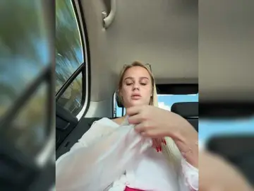 Bongacams Free Porn Cam of PrettyKatea