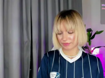 Bongacams Private Sex Chat of IceStrawberry