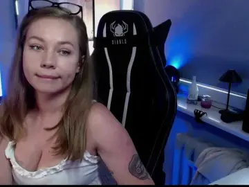 Bongacams Adult Webcams of hollyBB