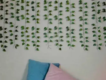 Bongacams Free Live Porn of EllieRough