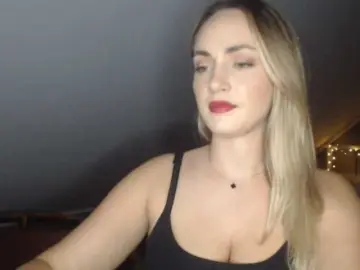 Bongacams Nude Webcam of ScarlettXQueen