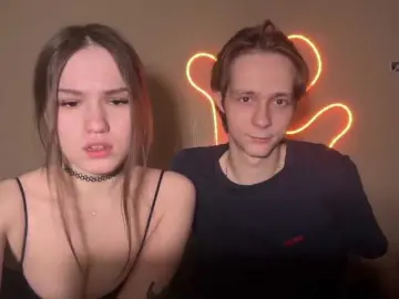 Bongacams Watch Live Sex Cams of titsDestroy2008