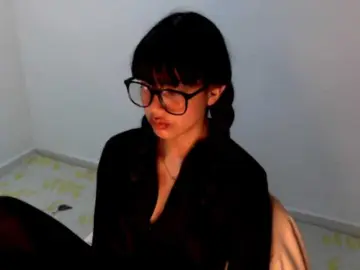 Bongacams Live Sex Cam of meganmiauu
