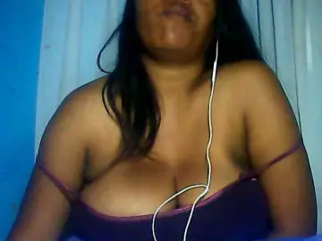 Bongacams Watch Live Sex Cams of MIRANDAW