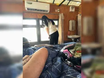 Bongacams Free Porn Cam of Travel-Couple