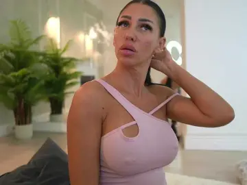 Bongacams Live Sex of MyaBlack