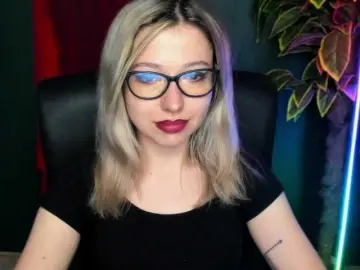 Bongacams Watch Live Sex Cams of xxHeidiLove