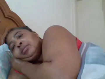 Bongacams Live Porn of pussylips53
