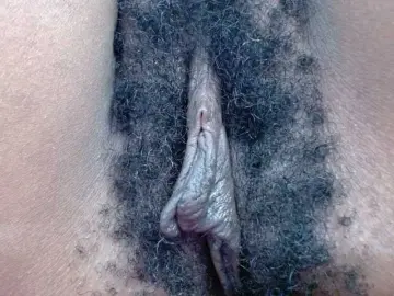 Bongacams Free Live Porn of Skinybitchx