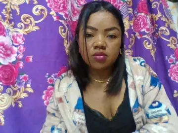 Bongacams Nude Webcam of Elyah1a