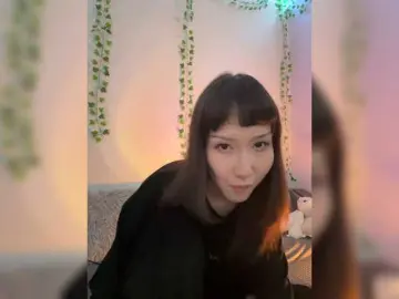 Bongacams Watch Live Sex Cams of CrazyAleona