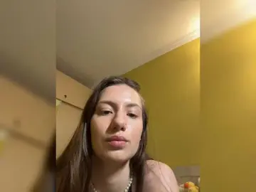 Bongacams Nude Webcam of MilkaCrystall01