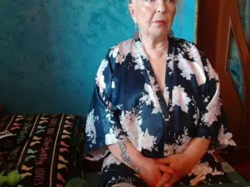 Bongacams Live Sex Cam of milo4ka77