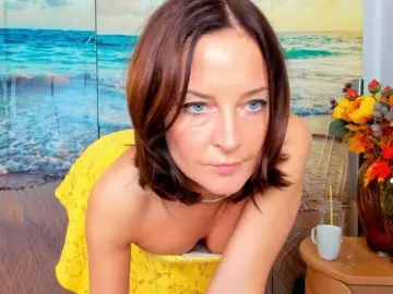 Bongacams Live Porn of SatyneQueen