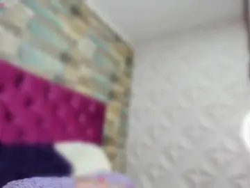 Bongacams Adult Webcam of LITTLE-NESSA