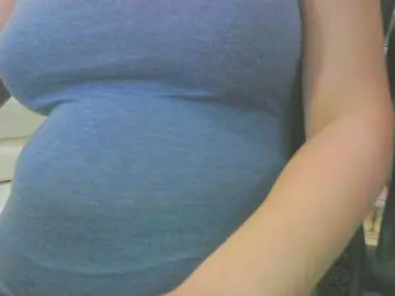 Bongacams Nude Webcam of KeepmepregO