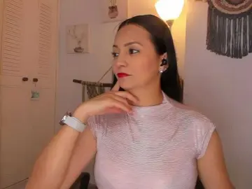 Bongacams Free Live Porn of anaruiz