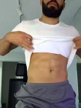 Cam4 Free Porn Cam of alarcon221
