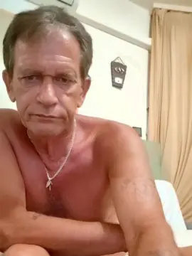 Cam4 Live Sex of gspinoyeyahooe1