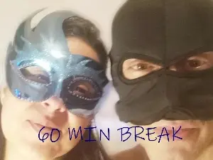 Cam4 Live Porn of maskcouple7