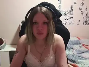 Cam4 Live Sex of DalilaBertrum