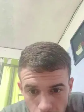 Cam4 Sex Cam of Leoo2277