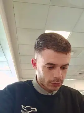 Cam4 Sex Cam of Leoo2277