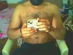 Cam4 Free Live Porn of boldinddude