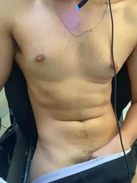 Cam4 Sex Cam of Antonieeez
