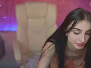 Cam4 Private Sex Chat of EmilyyMoon