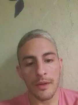 Cam4 Watch Live Sex Cams of ezequiel156