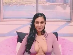 Cam4 Nude Webcam of ErroticStarr1zn