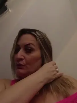 Cam4 Live Sex of Susi1978