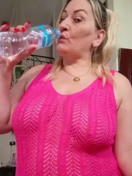 Cam4 Live Porn of Susi1978