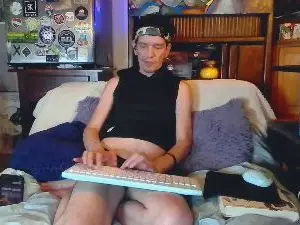 Cam4 Nude Webcam of LuckyxStar78