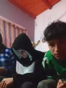Cam4 Live Porn of tommmy32
