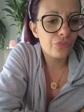Cam4 Sex Chat of cerise132