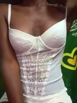 Cam4 Sex Chat of alexiah3