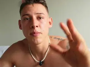 Cam4 Best Webcam of Latino_Milk_99