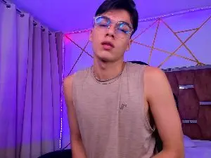 Cam4 Live Sex Cam of Gerony