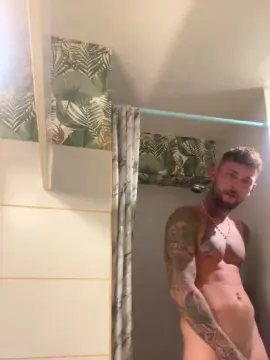 Cam4 Live Sex Cam of Loretino1
