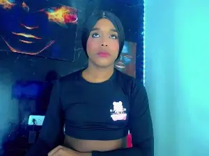 Cam4 Live Porn of Nashla_D