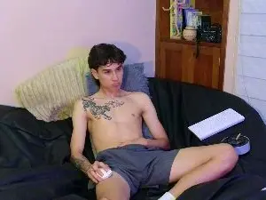 Cam4 Live Sex of Derekswan