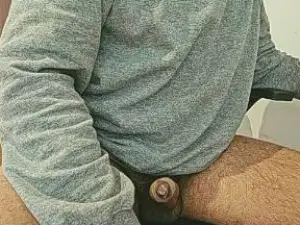 Cam4 Free Porn Cam of ltoro22