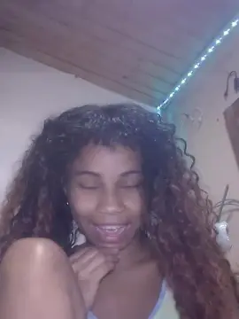 Cam4 Private Sex Chat of Rowane1