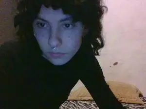 Cam4 Live Sex of badraemilia
