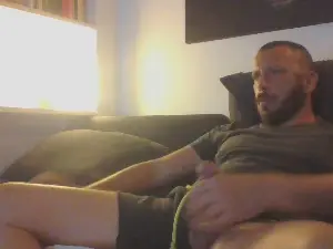 Cam4 Free Live Porn of Eyewtkas_1980