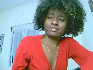 Cam4 Watch Live Sex Cams of raissa62