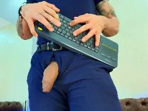 Cam4 Private Sex Chat of Petesevanss